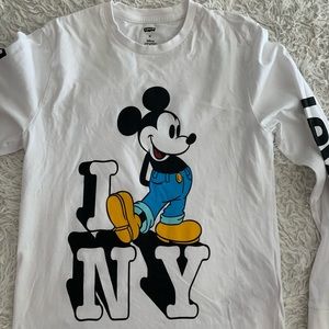 Levi’s Disney X I ❤️ NY Mickey Mouse Long Sleeve Tee